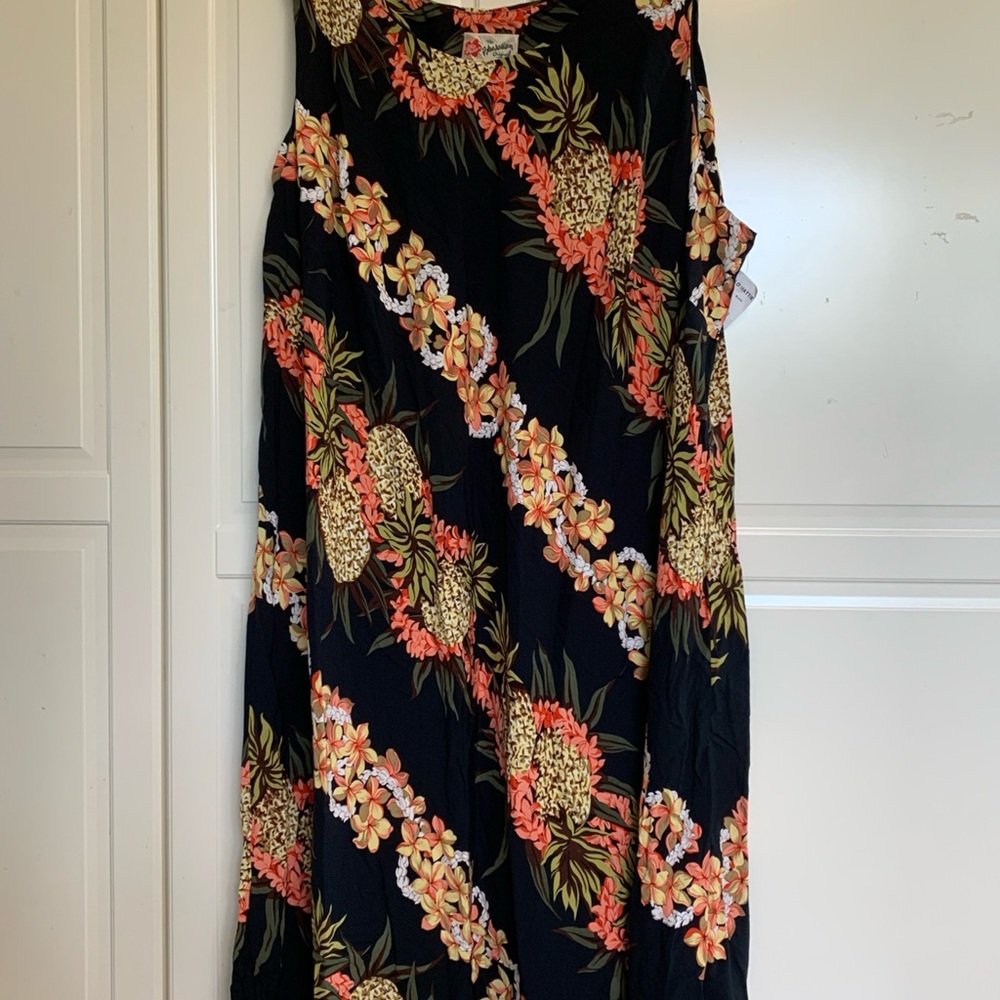 Hilo Hattie Hawaii Sleeveless Sun Dress Hawaiian Black Floral Rayon Women 4XL - Picture 3 of 11